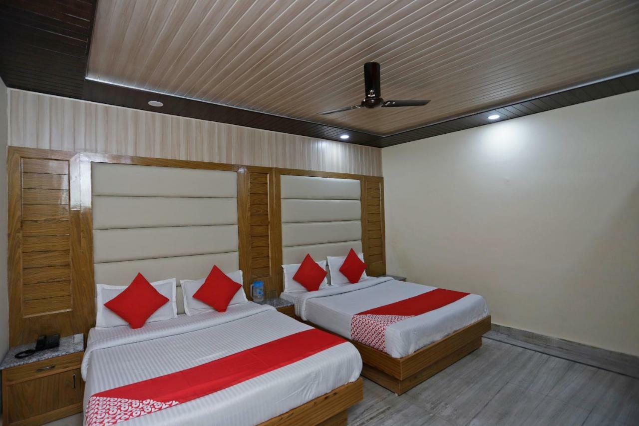 מוסורי Oyo 39066 Hotel Star View מראה חיצוני תמונה
